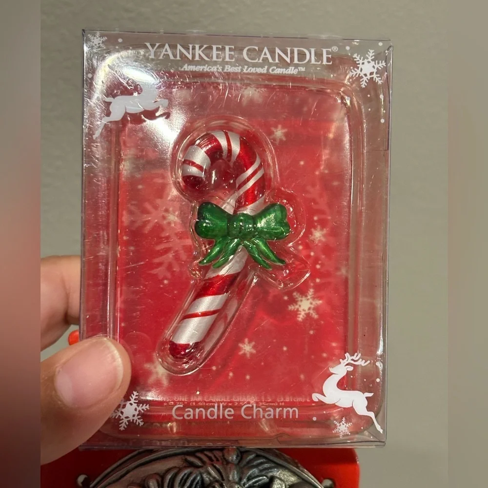 Yankee Candle Accessories Candle Charm and Illuma Lid
